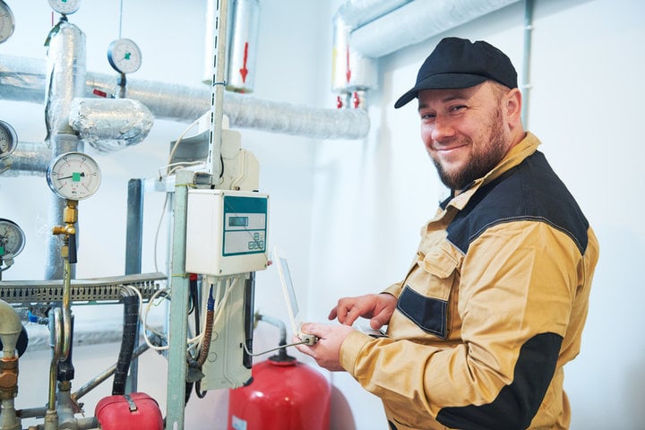 Signs your water heater is failing in North Austin, TX | Trusted Plumbing Services in Cedar Park | Jarrod’s Plumbing